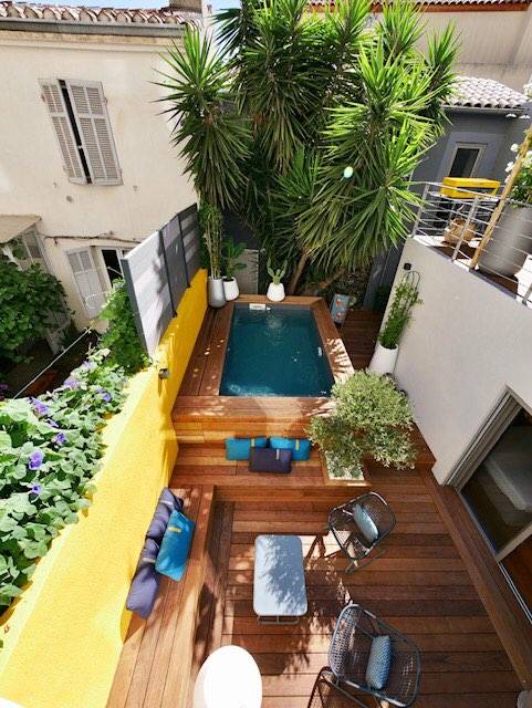 Marseille Rue Breteuil, piscine bois LE BON BAIN hors-sol,modèle BORA BORA